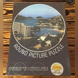 RARE SEALED Tuco Vintage Round Jigsaw Puzzle Acapulco, Mexico